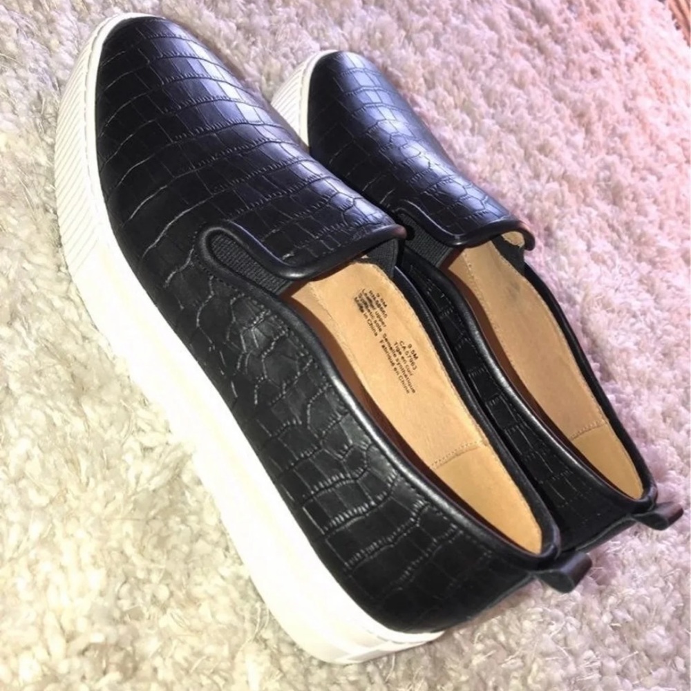 Halogen Black Leather Croc Slip-On Sneakers 9.5/9